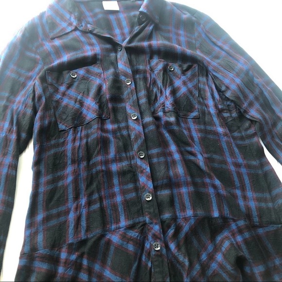 Cabi Moody Check Plaid Peplum Shirt Blue Black Size Medium Button Down casual - Picture 9 of 14